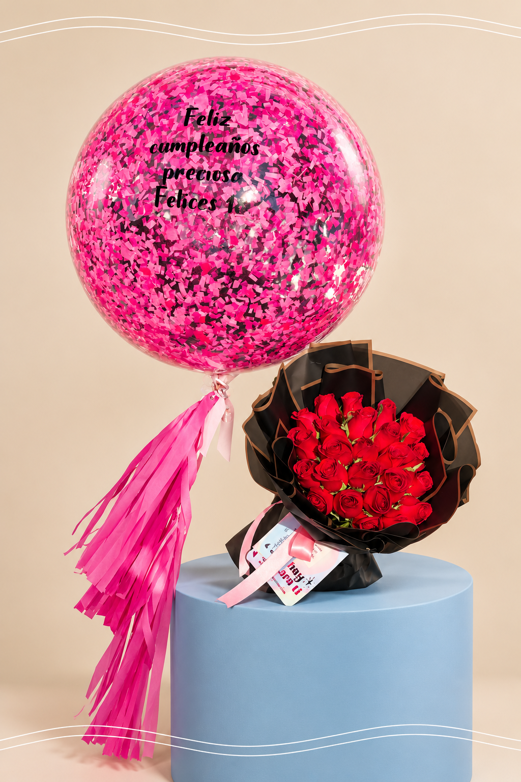 Paquete 24 rosas y globo 36 pulgadas